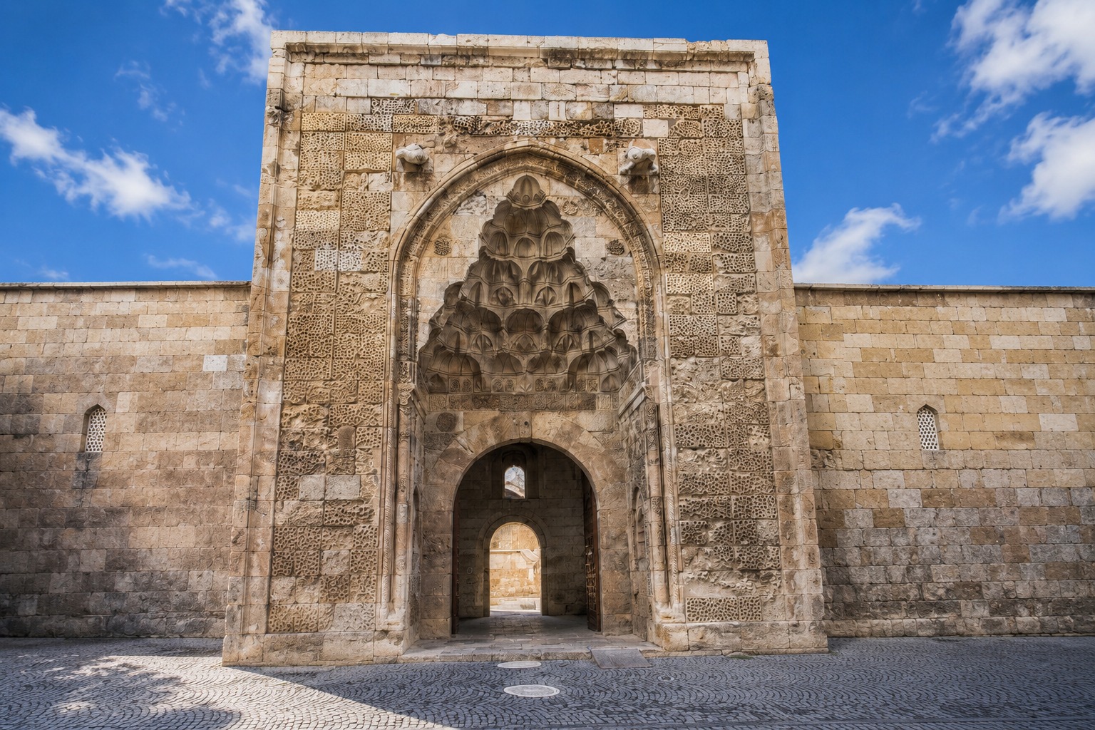 Sivas Şifaiye Medresesi: Selçuklu’nun Şifa Kapısı
