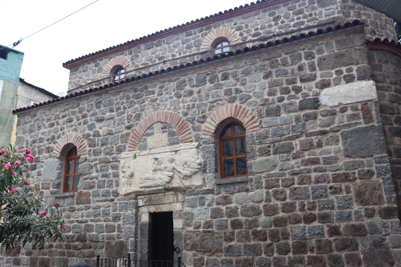 Küçük Ayvasıl Kilisesi