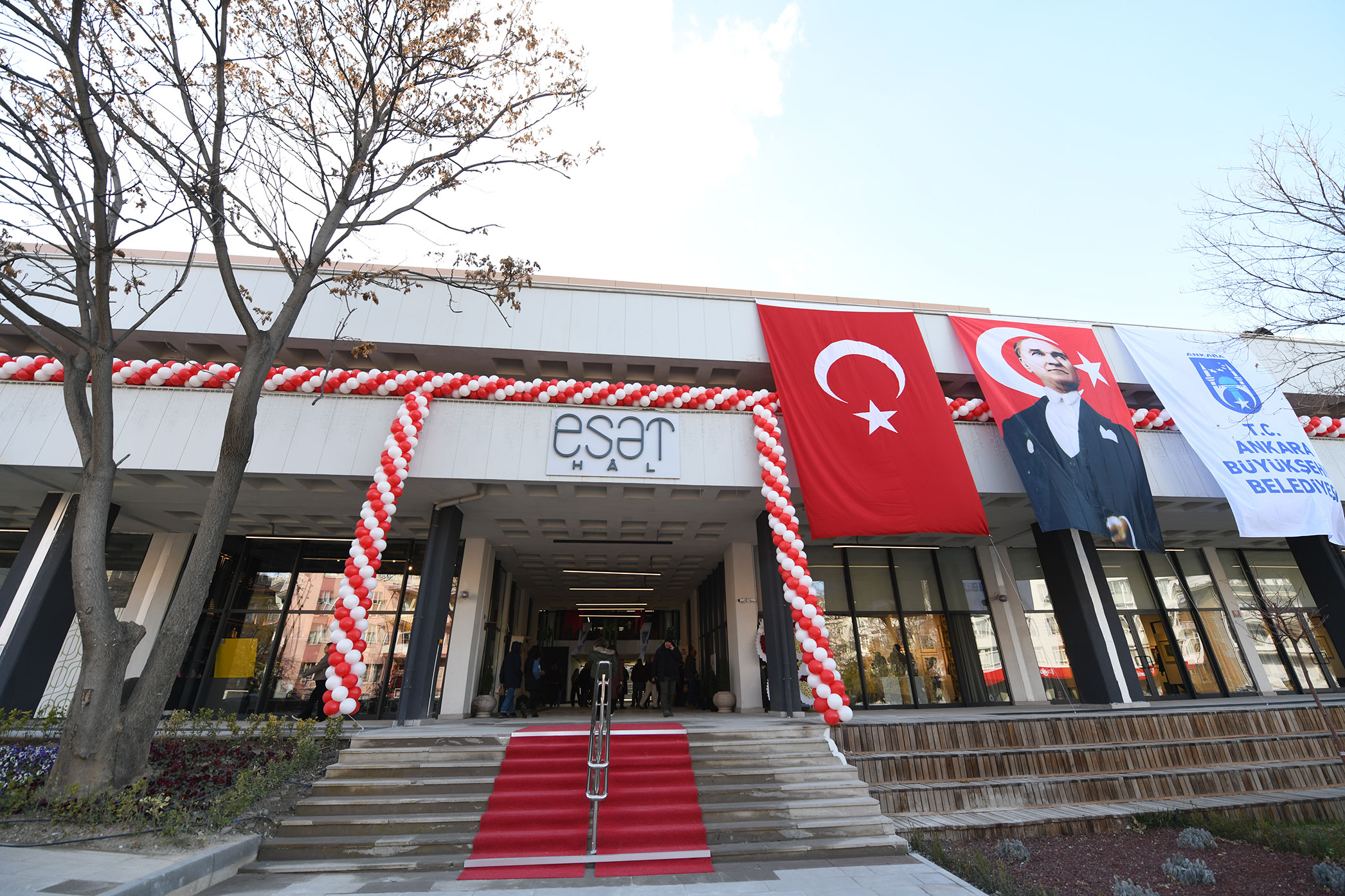 Esat Hâl Sanat Galerisi - Mekan kapak görseli