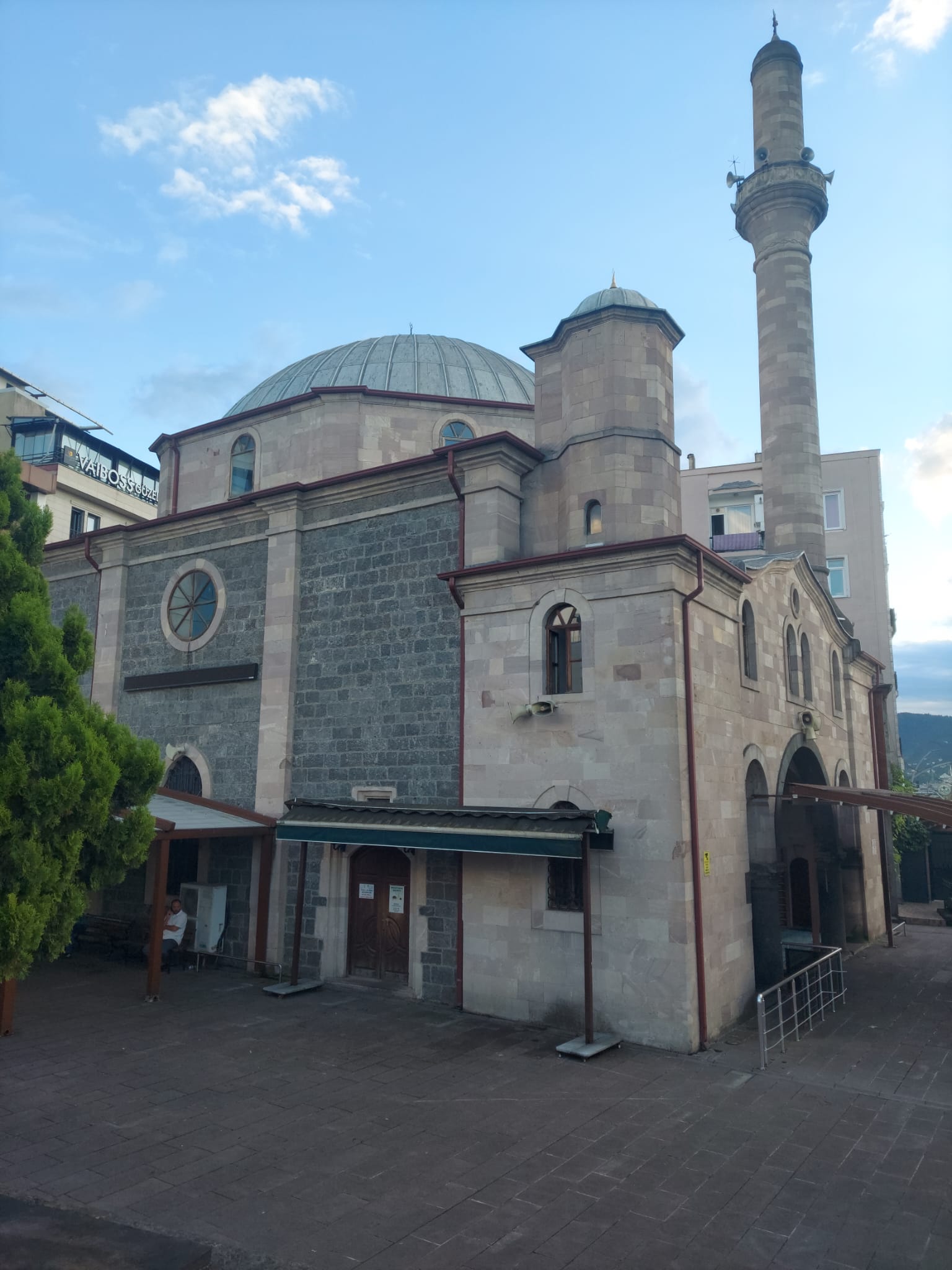 Hacı Miktad Camii