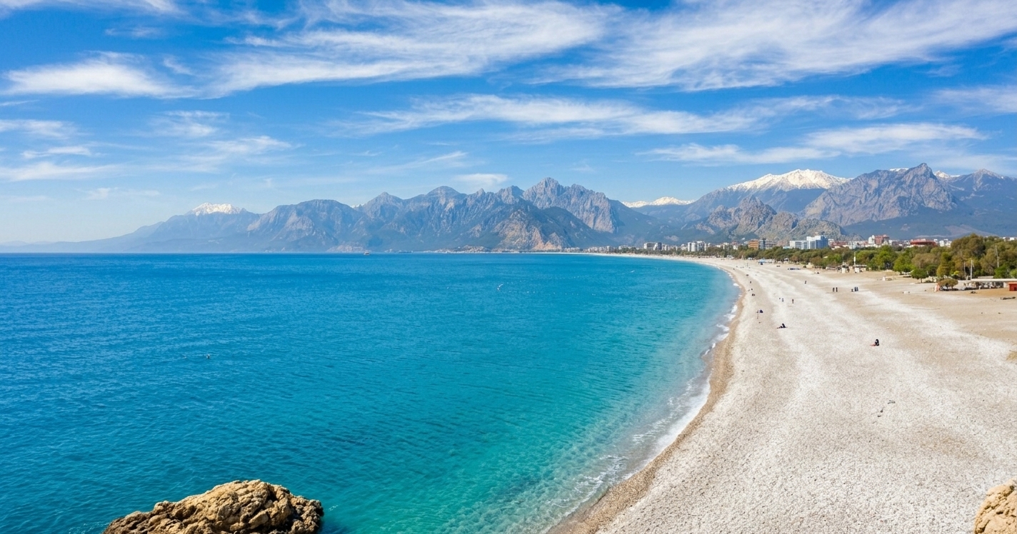 Konyaaltı Beach - Place cover image